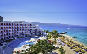 Grand Decameron Cornwall Beach, A Trademark All-Inclusive Resort